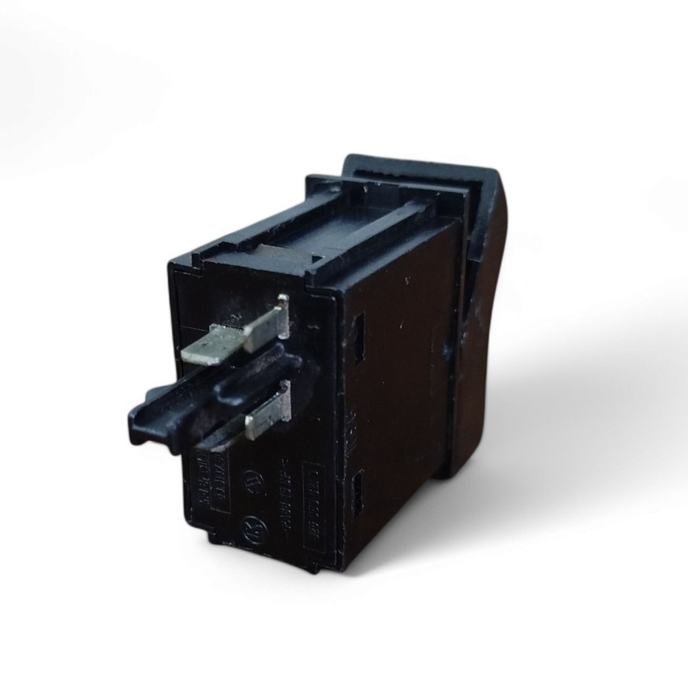 Botão Desembaçador Vw Quantum Santana 1991 A 1998