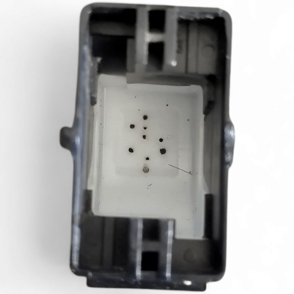 Capa botão interno vidro eletrico Fiat Siena 2004 a 2006 5