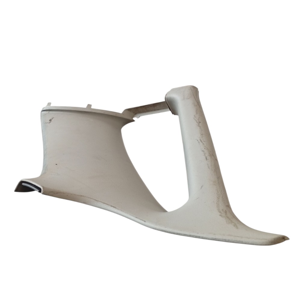 Acabamento Coluna Traseiro Moldura Direito Vw Gol 2000