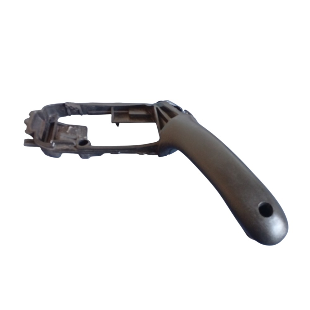 Puxador Interno Porta Direito Dianteiro Gm Corsa 1994 A 2011 Preto