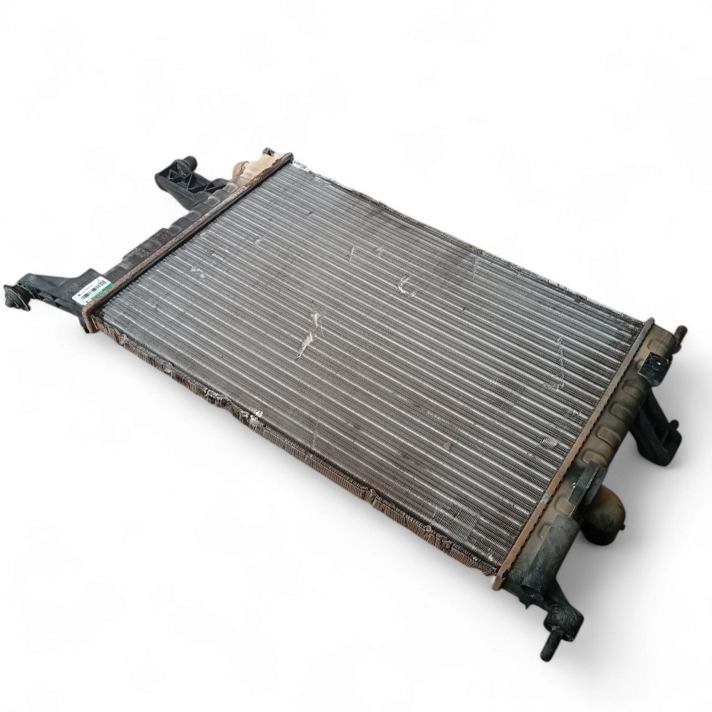 Radiador Gm Chevrolet Corsa Maxx 1.0 1.4 1.8 2002 A 2010 2
