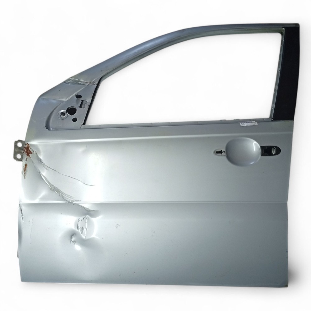 Porta dianteira esquerda Fiat Siena 1.4 2013 2014 original