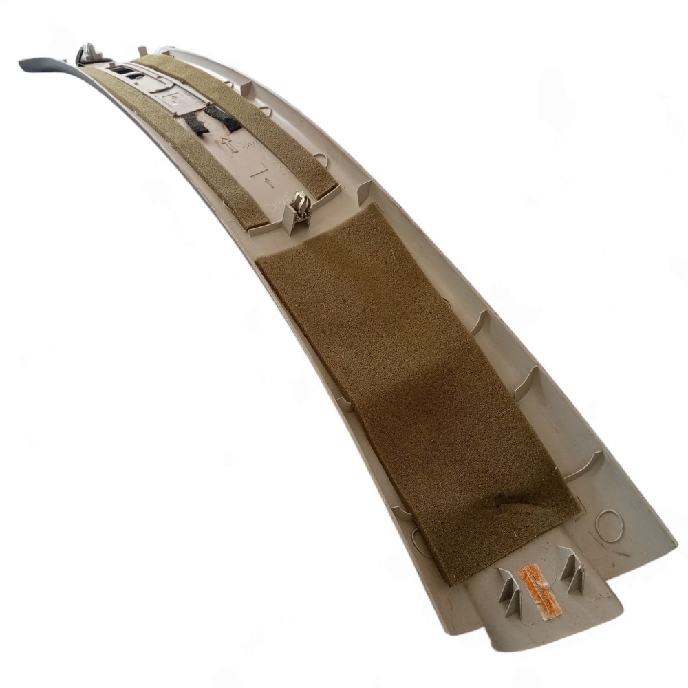 Moldura Coluna Central Cinto Lado Direito Peugeot 207 2010 3