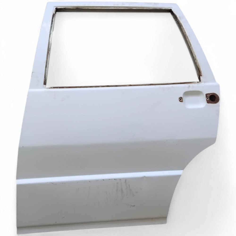 Porta Traseira Esquerda Fiat Uno Mille Fire 2006 Com Detalhe – Traseira – Esquerda