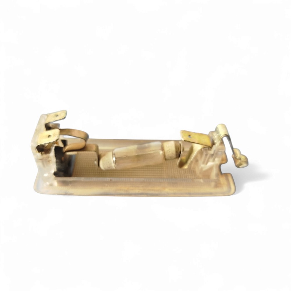 Luz Lanterna Teto Cortesia Vw Fusca Gol Saveiro 1987 A 2002 4