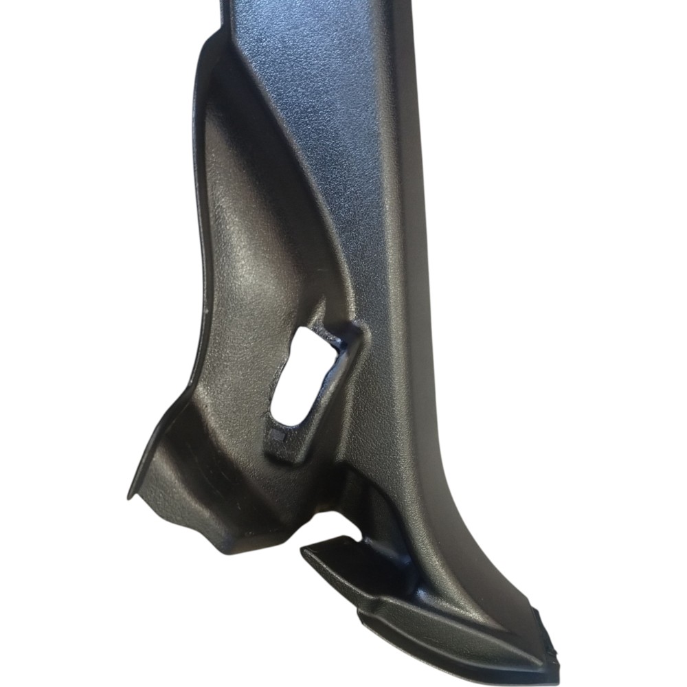 Moldura Lateral Traseira Esquerda Gm Astra Sedan 2004 2005 2