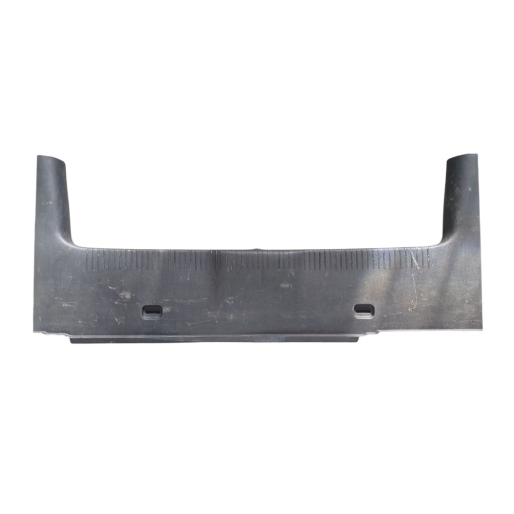 Moldura Soleira Porta Malas Vw Golf 1999 A 2006 Original