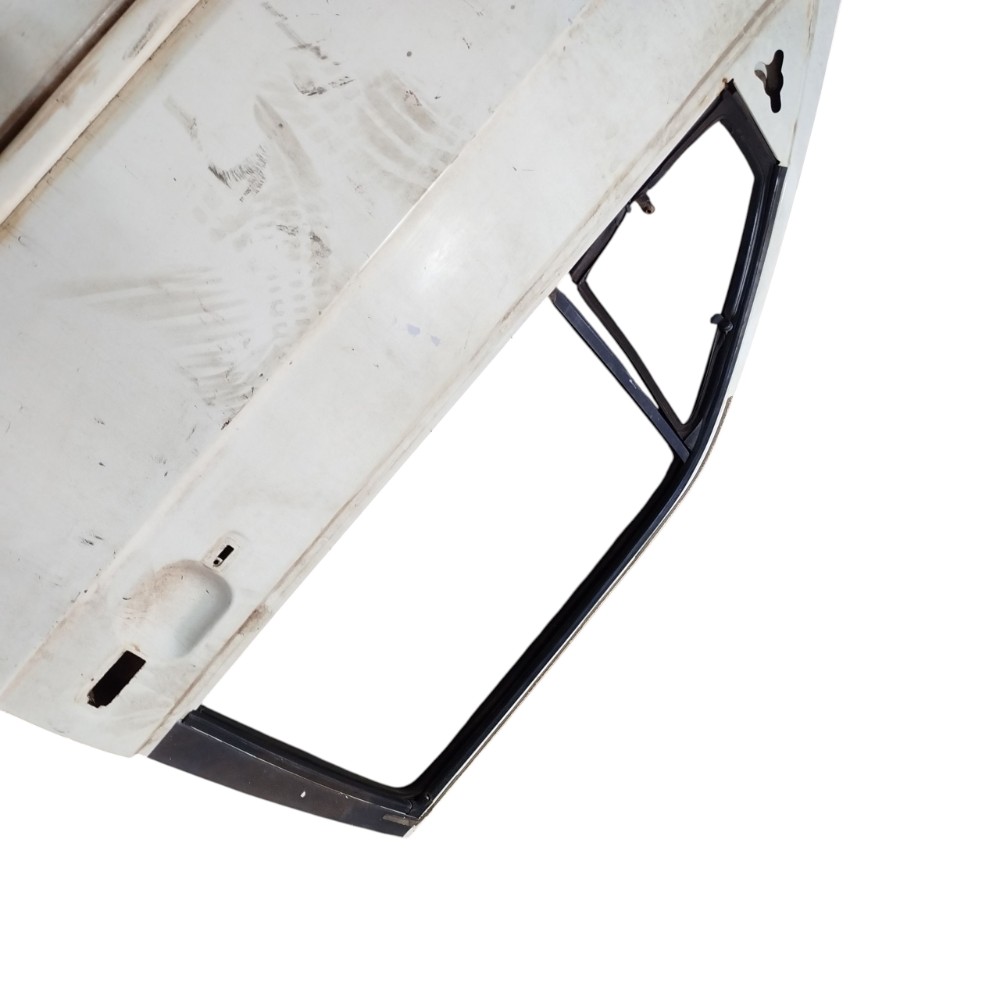 Porta Dianteira Esquerda Vw Gol G1 Com Detalhes Dianteira Esquerda Branca 3