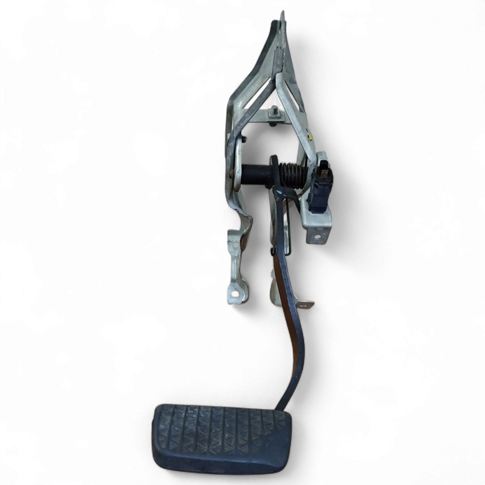 Pedal Freio Gm Vectra Com Sensor Luz De Freio 1999 A 2011