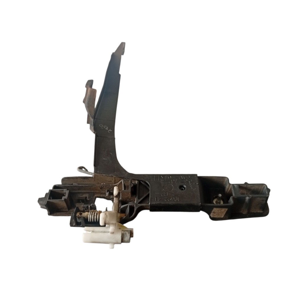 Suporte Maçaneta Dianteira Esquerda Ford Fusion 2008 2