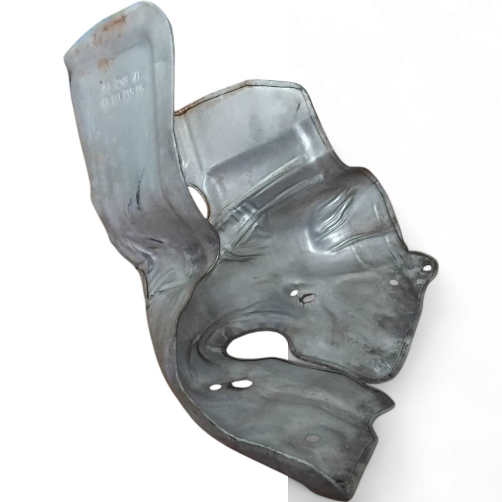 Protetor Defletor Calor Escape Peugeot 207 2010 Citroen C3 6