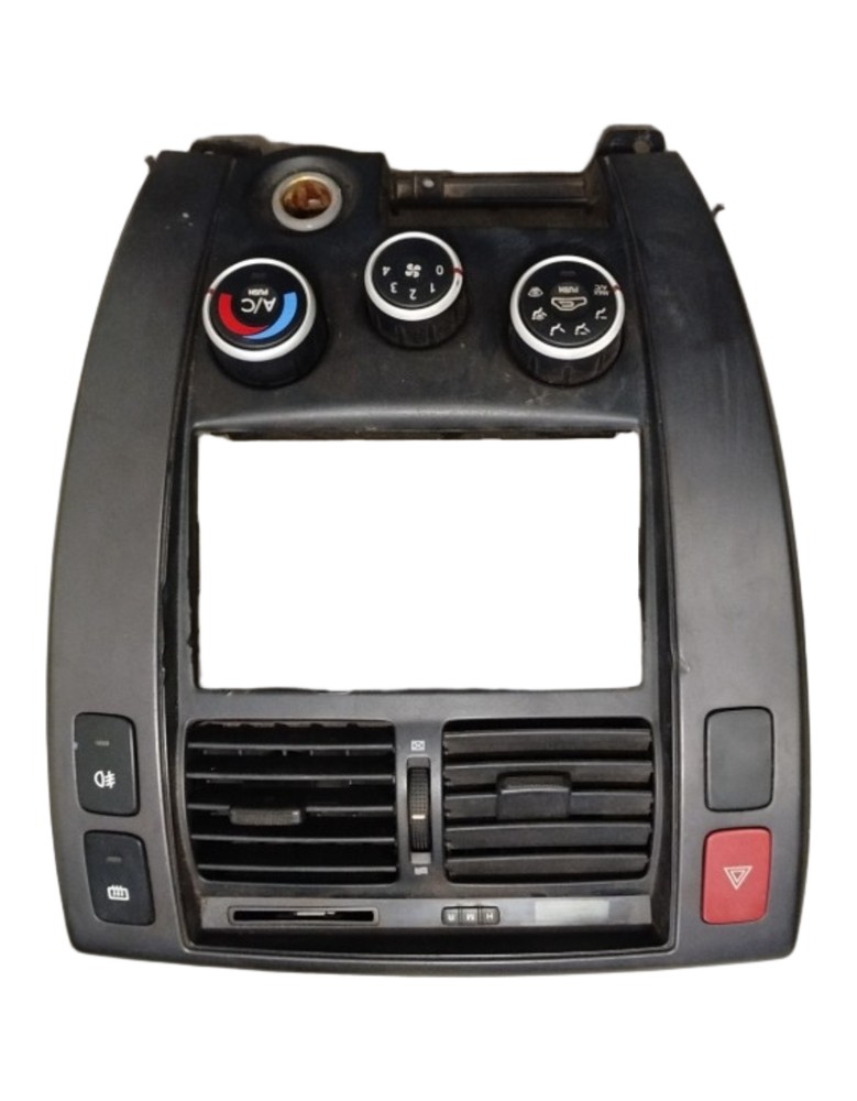 Moldura Painel Central Comando Ar Hyundai Tucson U026183800