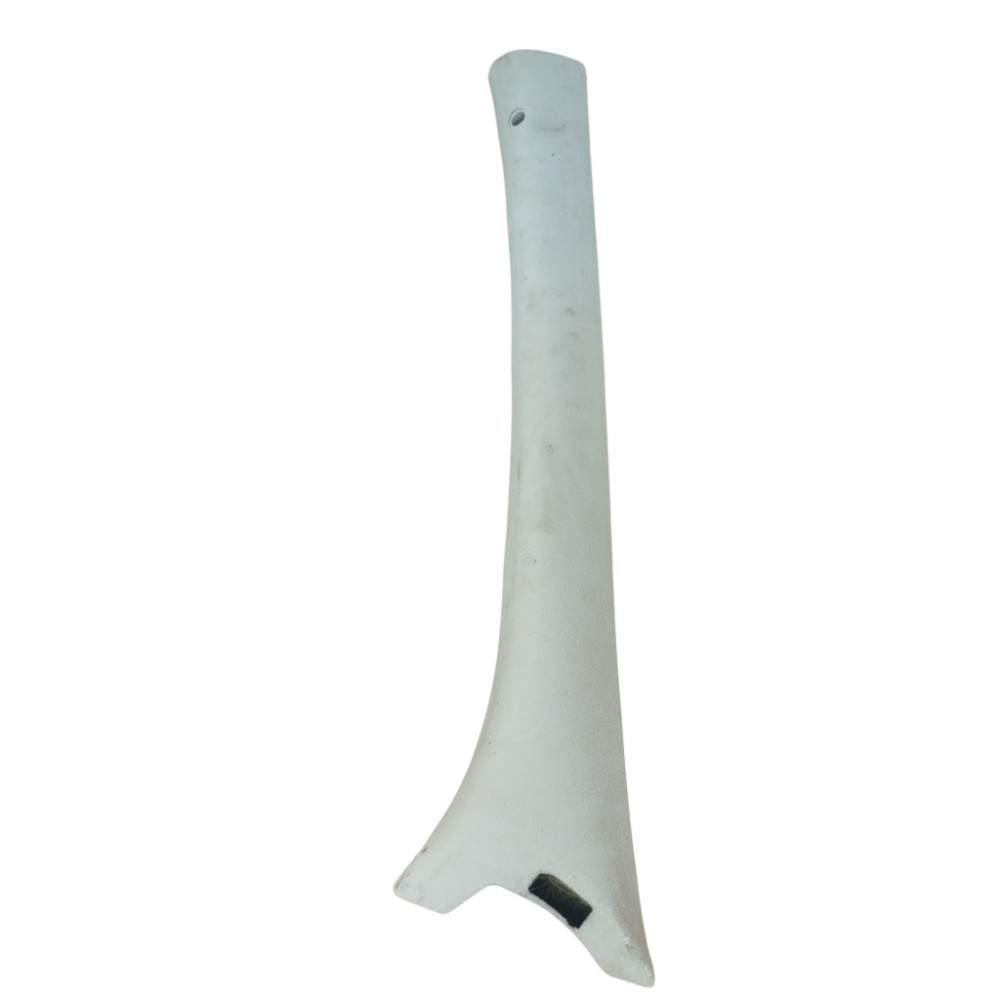 Moldura Coluna Parabrisa Esquerdo Gm Corsa Classic 2011