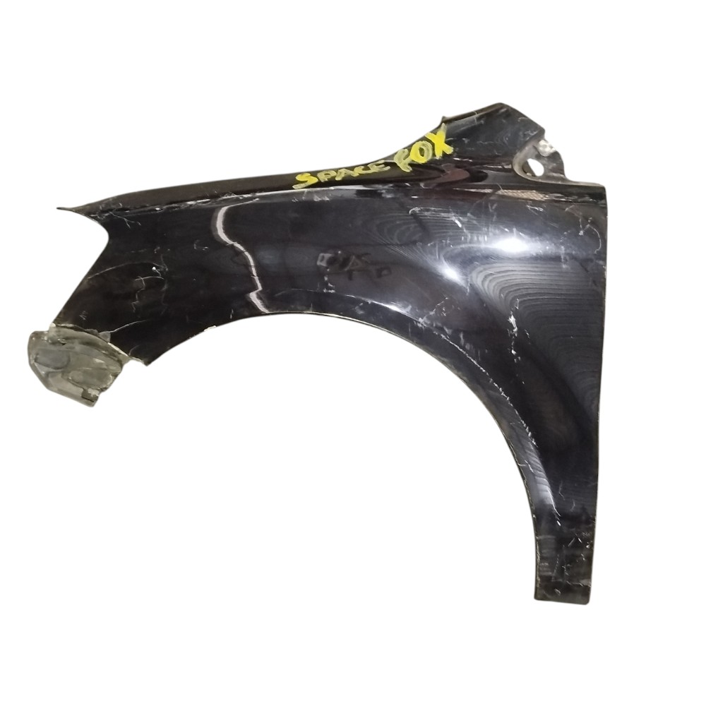 Paralama esquerdo Vw SpaceFox 2010 original com detalhes