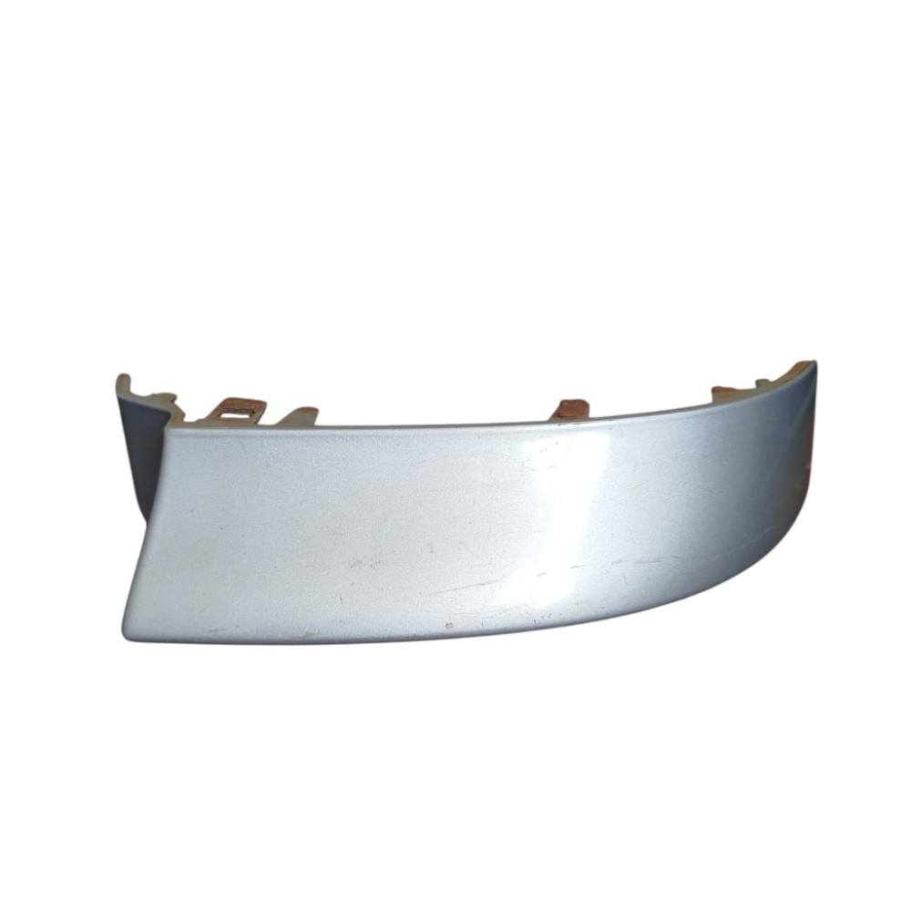 Moldura Inferior Lanterna Direita Vw Gol 2006/2014 Original Prata