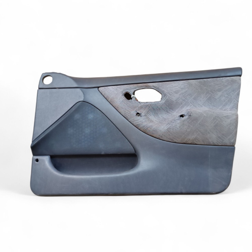 Forro De Porta Dianteira Direita Ford Mondeo 1993 A 1997