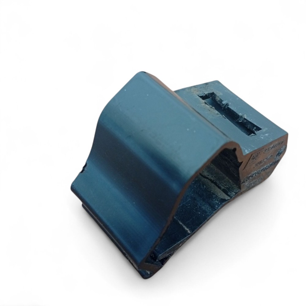 Suporte Presilha Soleira Interna Gm Meriva 2002 A 2012 6