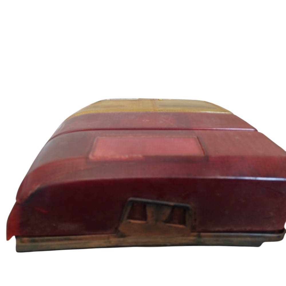 Lanterna Traseira esquerda Fiat Uno Original Com Detalhes