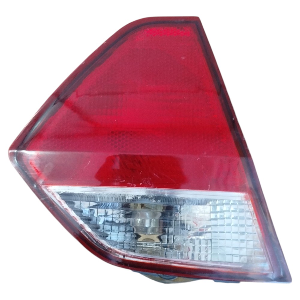 Lanterna Tampa Traseira Esquerda Vw Voyage 2010/2018 Origina Esquerdo/motorista