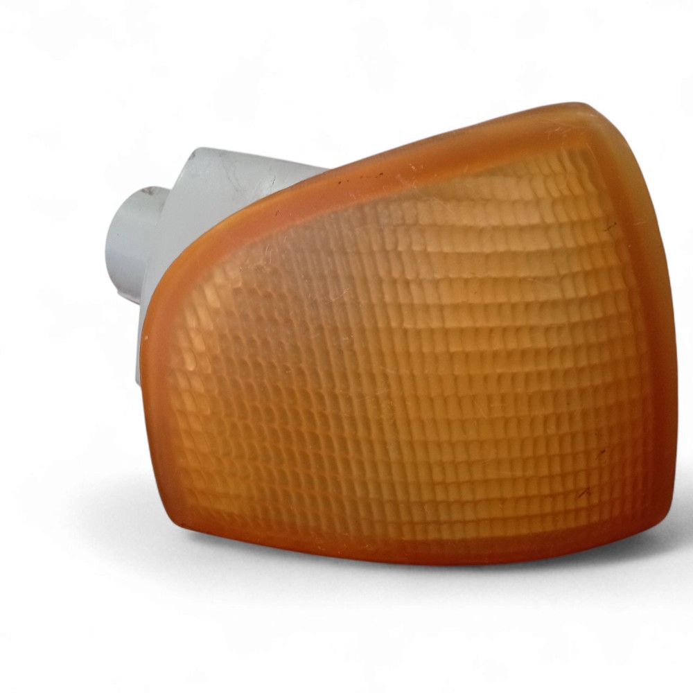 Laterna Pisca Lado Direito Ve Parati Saveiro Gol 1995 A 1999