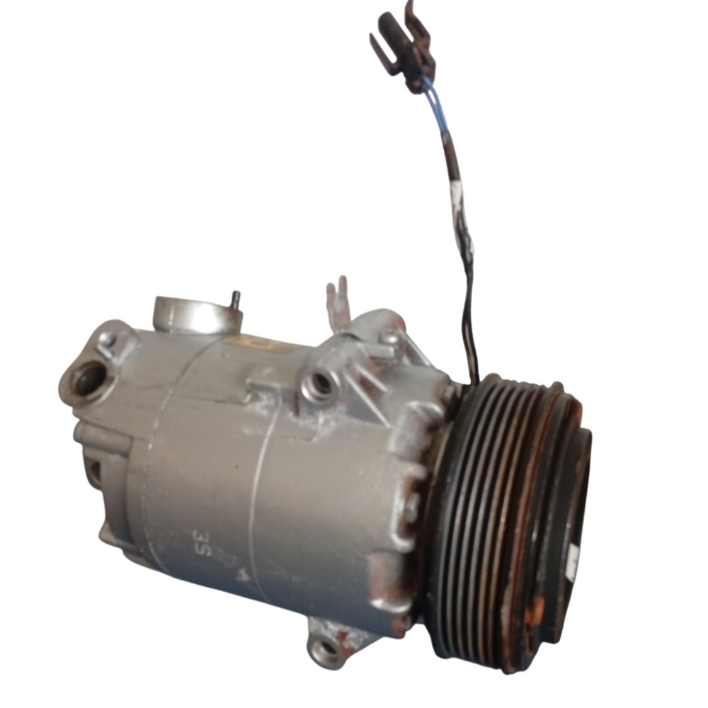 Compressor Ar Condicionado Vw Fox Spacefox Polo Golf 2000/10