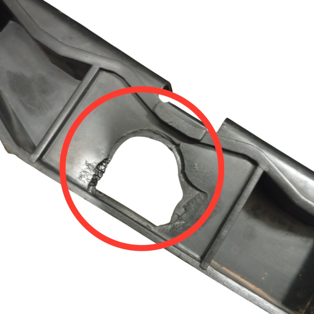 Suporte Guia Parachoque Traseiro Vw Fox 2015/2021 C/detalhe 3