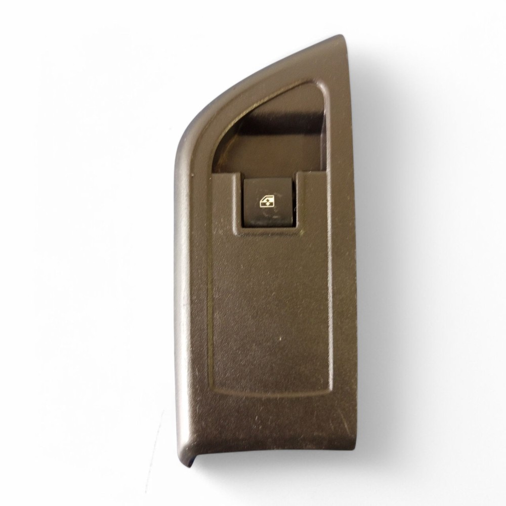 Botão Vidro Elétrico Dianteiro Direito Onix 2013 A 2019