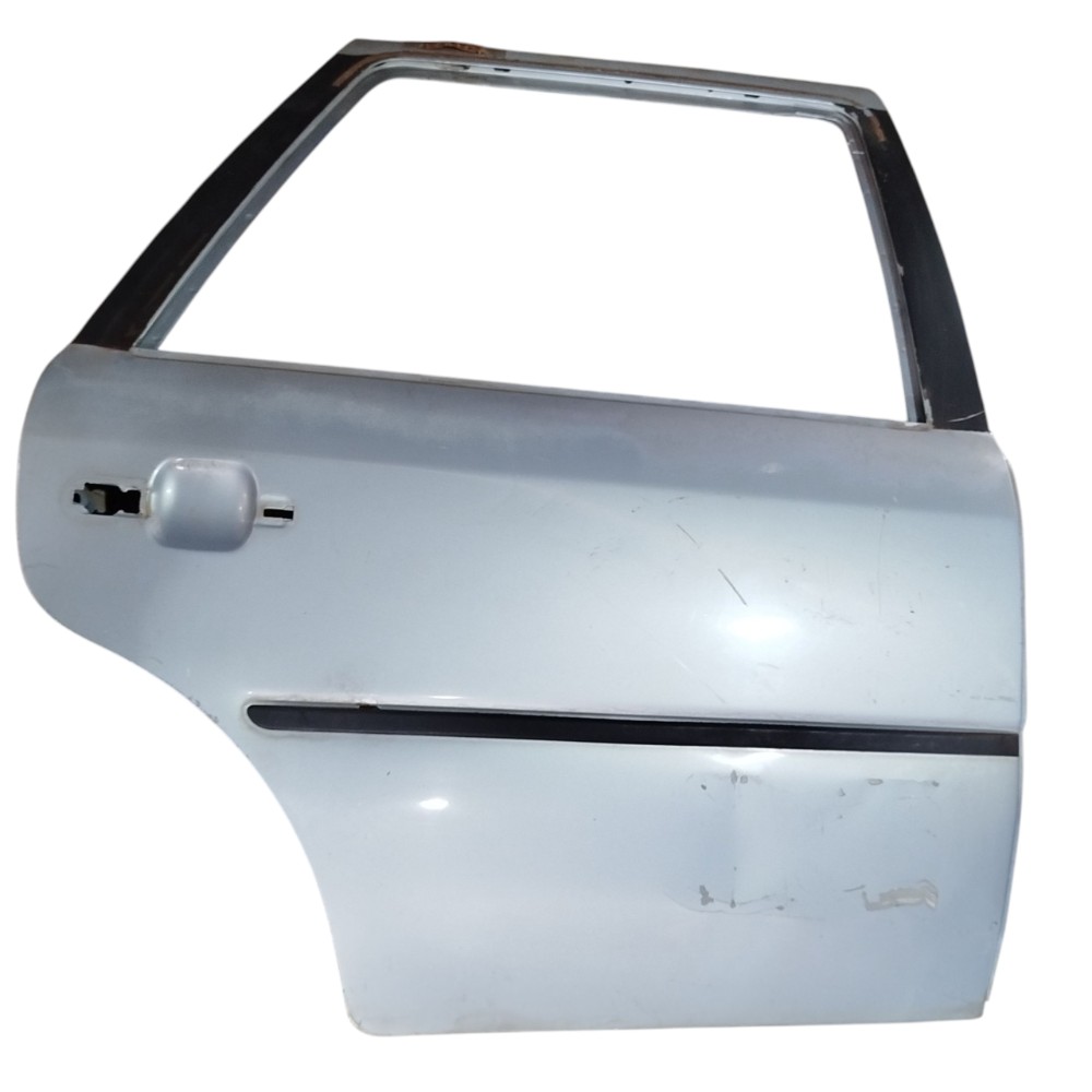 Porta Traseira Direita Vw Gol 16v 2003 Com Detalhes Traseira Direita