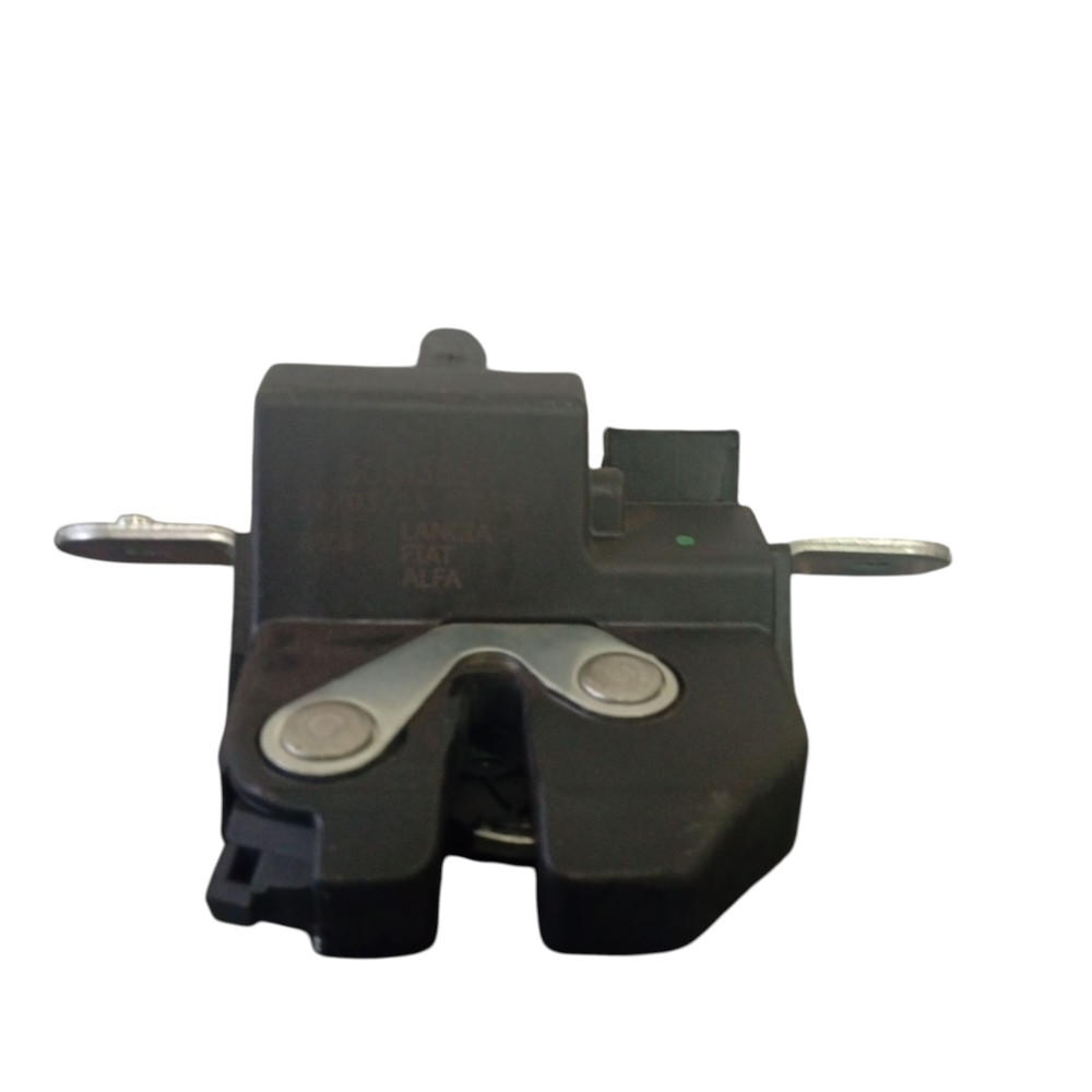 Fechadura Tampa Porta Malas Traseiro E Fiat Argo 2023