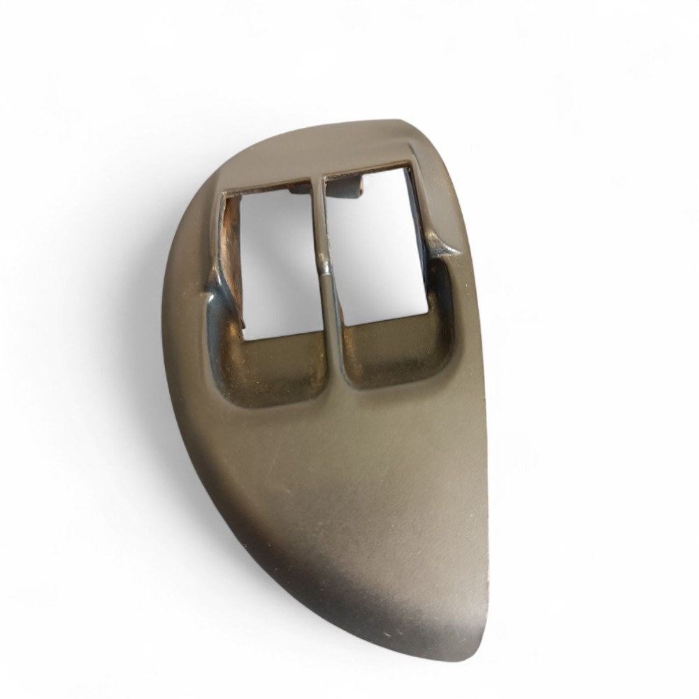 Moldura Botão Vidro  Dianteiro Esquerdo Palio Siena 1999