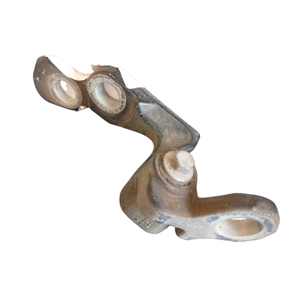 Dobradiça Porta Dianteira Esquerda Ford Focus 2009 A 2013 4