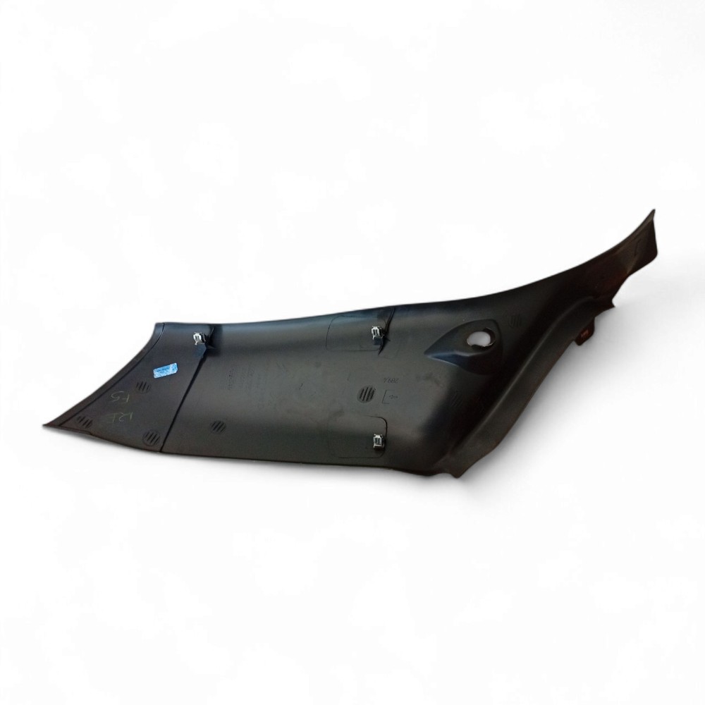 Moldura Coluna Traseira Direita Peugeot 206 207 2009 2010 6