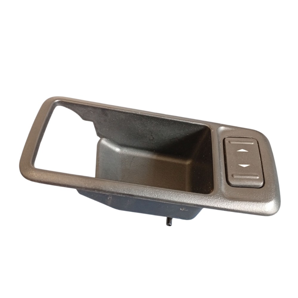 Moldura Maçaneta Interna Botão Vidro Esquedo Ford Focus Traseira