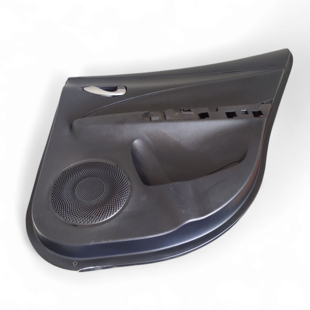 Forro Da Porta Traseira Direita Toyota Yaris C/ Detalhe