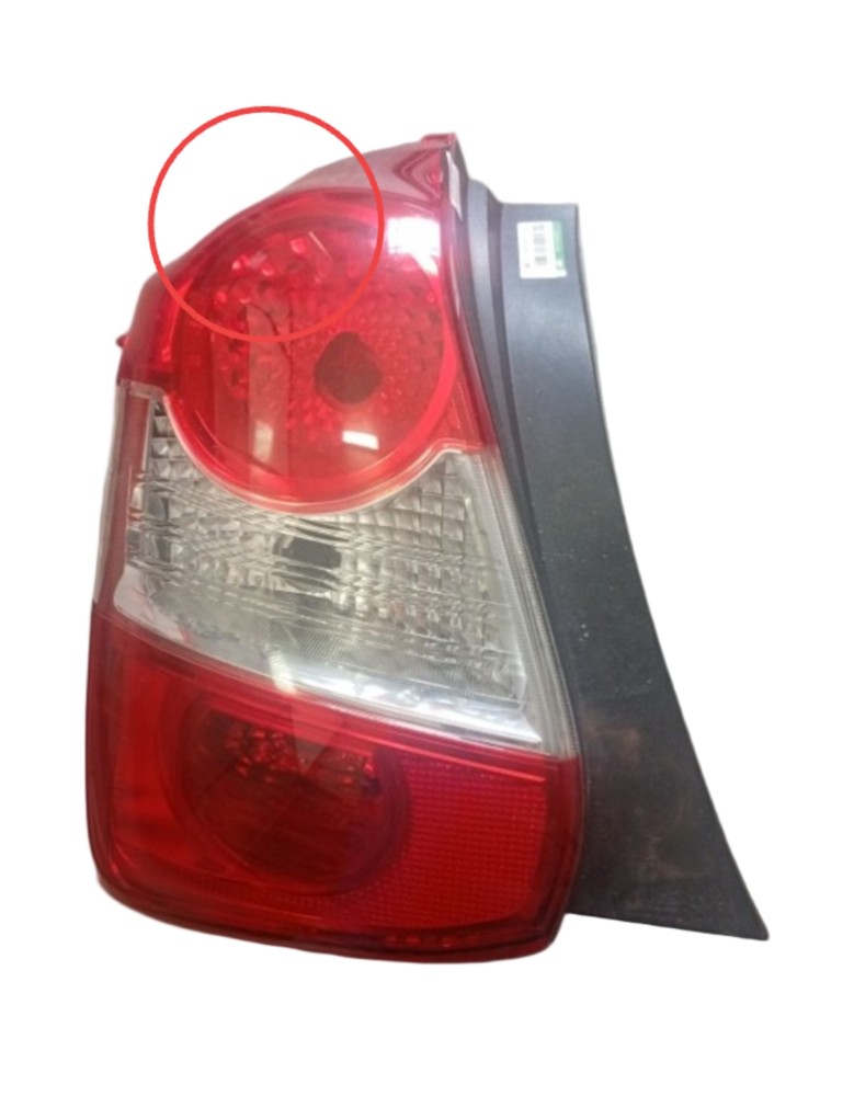 Lanterna Traseira Esquerdo Toyota Etios 2015 C/Detalhe