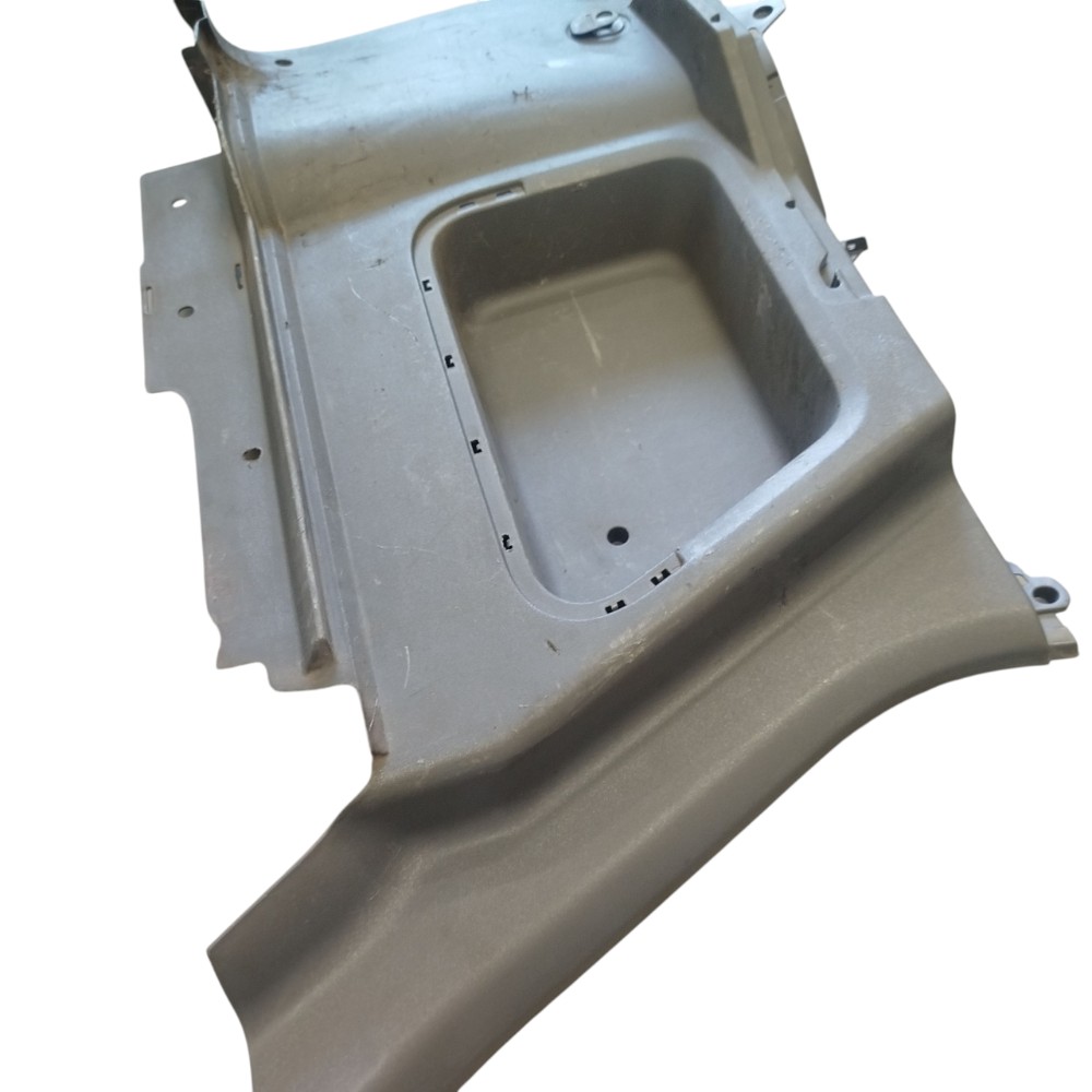 Suporte Bagagito Esquerdo Porta Malas Gm Meriva 2003 A 2012 2