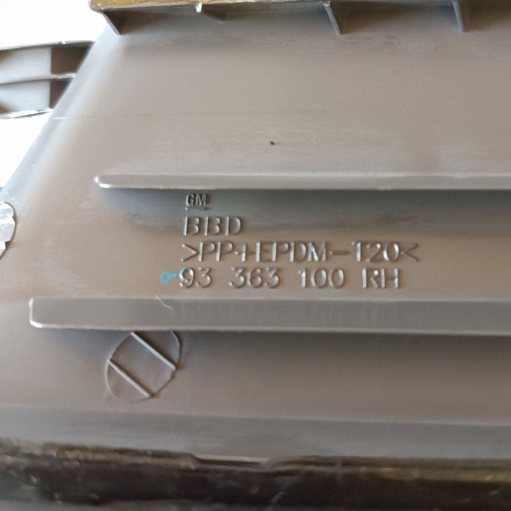 Acabamento Painel Lado Direito Gm Meriva 2003 A 2012 6