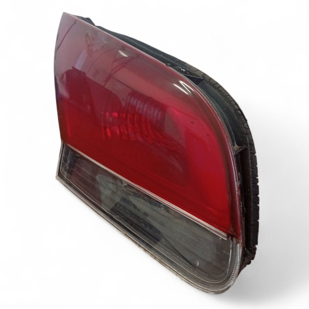 Laterna Traseira Porta Malas Lado Direito Fiat Siena 1.4 2013 2014 ORIGINAL 2