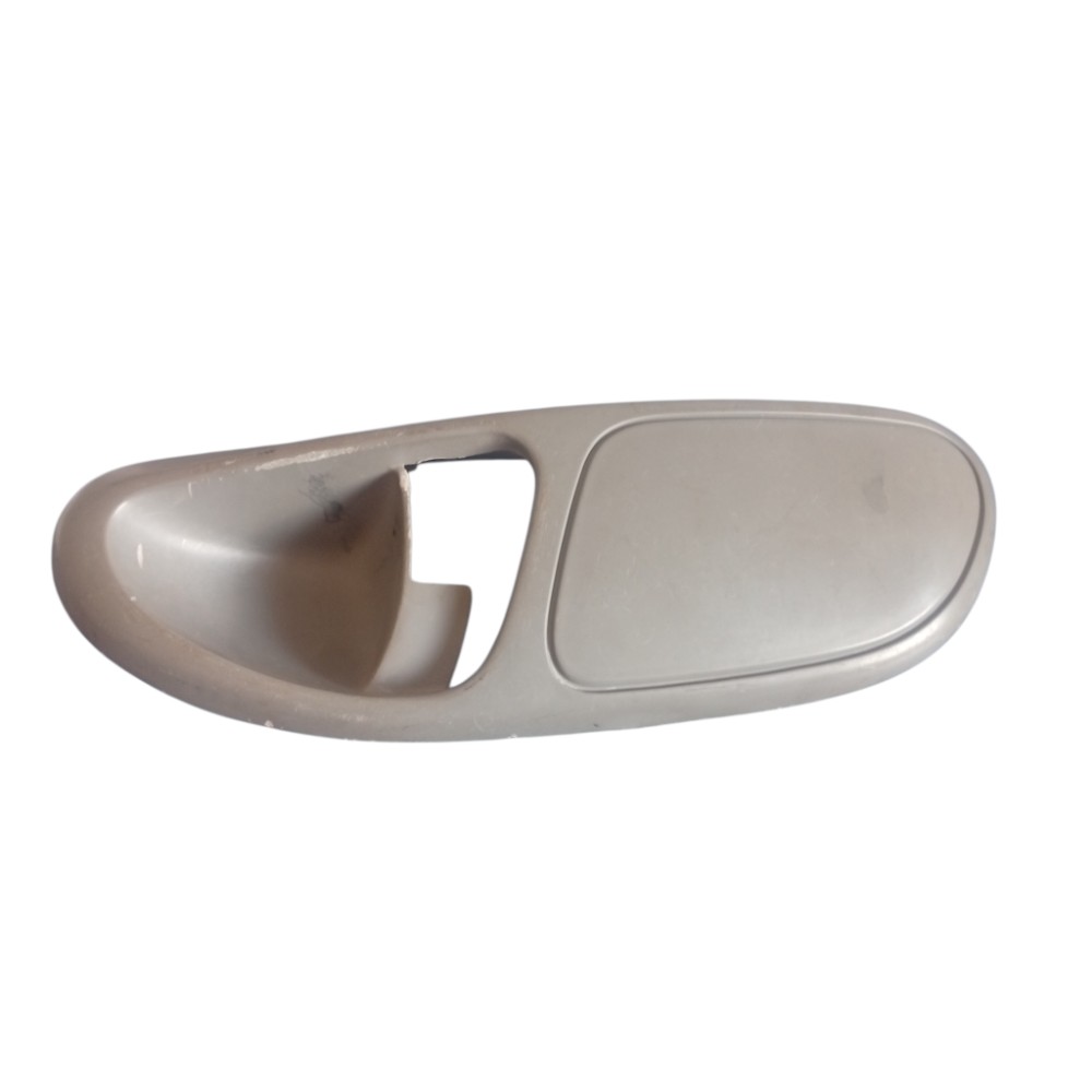 Moldura Maçaneta Interna T. Esquerdo Vw Gol 2000 C/detalhe Traseira