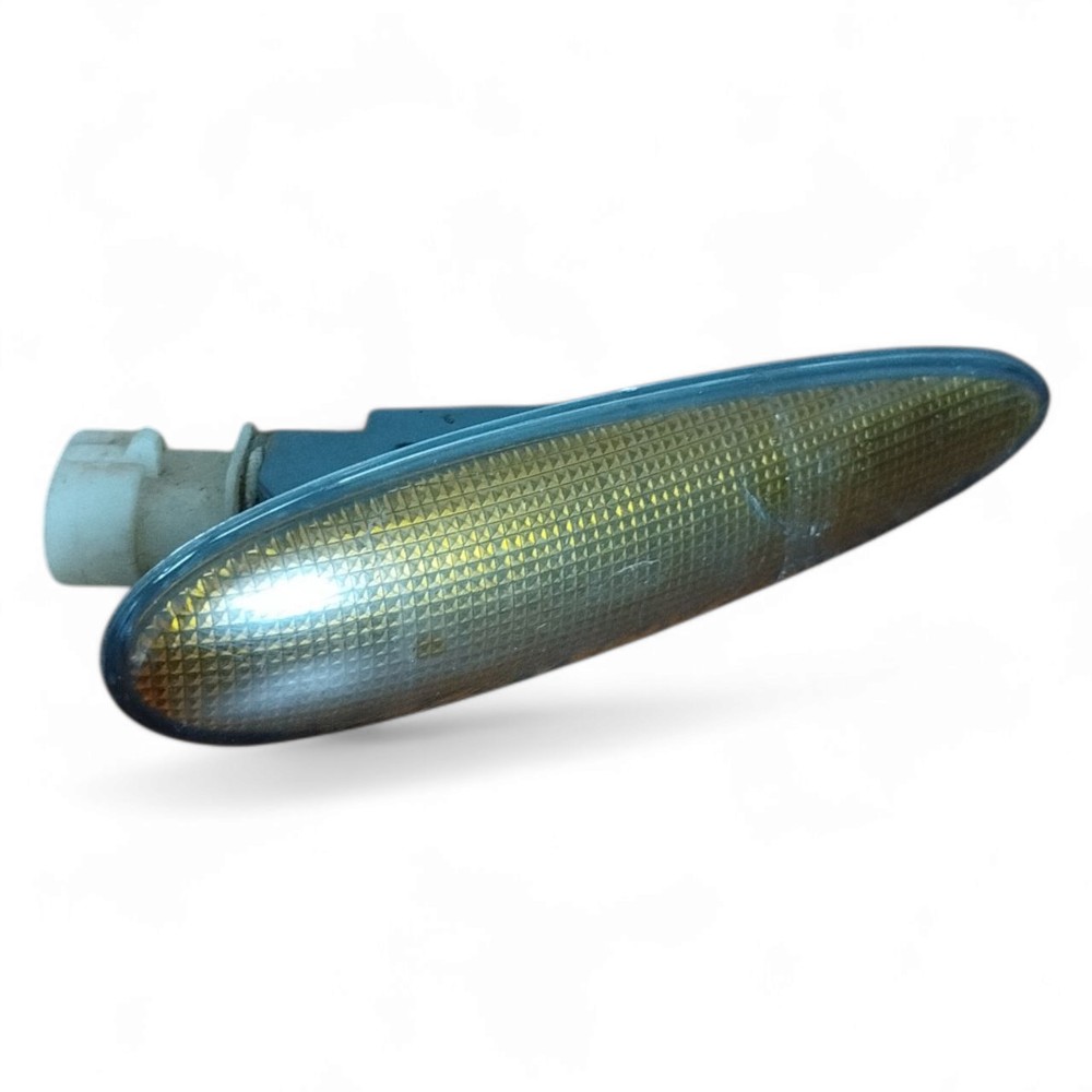 Lamterna Lateral Paralama Fiat Marea Brava 1999 A 2005