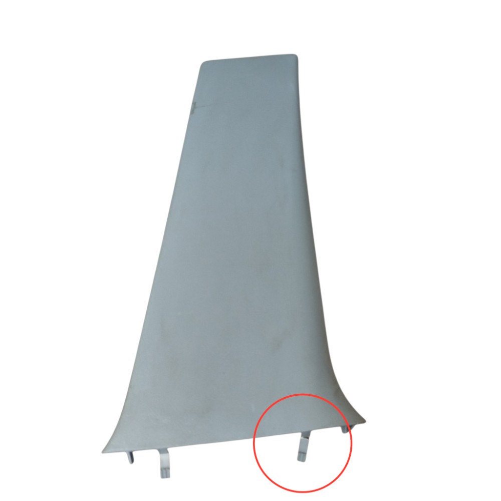 Moldura Coluna Lateral Direita Vw Golf 1999 A 2006 Original