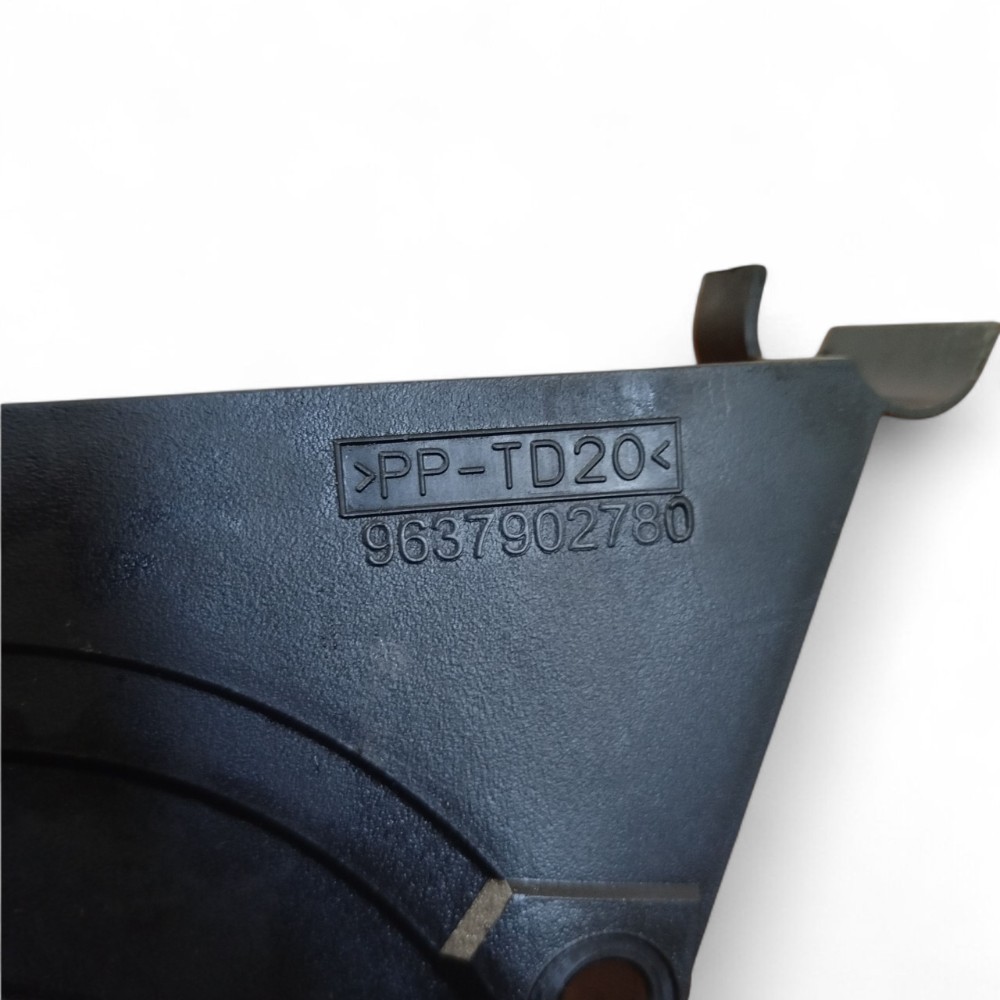 Capa Correia Dentada Inferior 1.4 Citroen C3 2003 A 2012 8