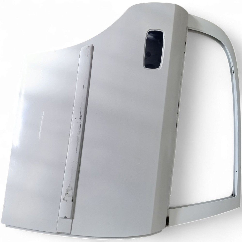 Porta Traseira Direita Gm Astra Sedan 2004 2005 C/ Detalhes Traseira Direita Branca