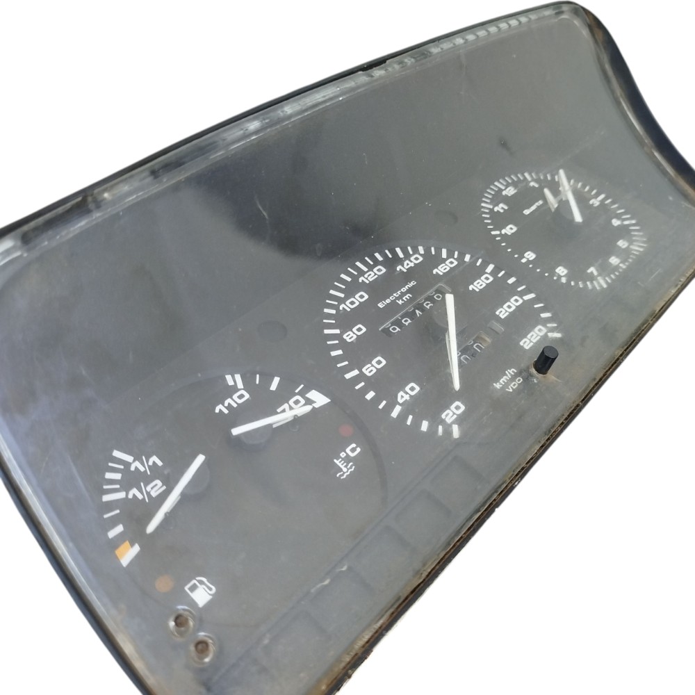 Painel Instrumento Vw Santana Gl 1.8 1991 A 2006 Original 4