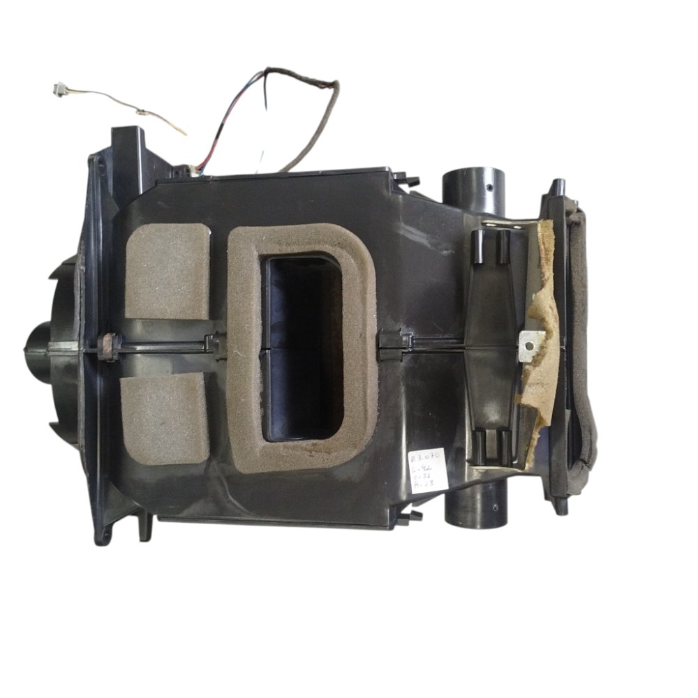 Caixa evaporadora ar quente e frio Fiat Uno Original sem ar condicionado 6