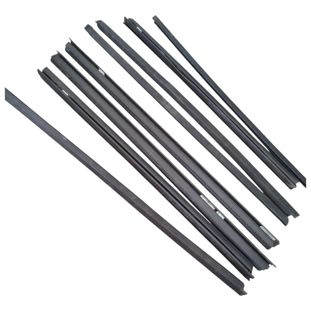 Kit pestana 4 porta Fiat Siena 2013 2014 original 4
