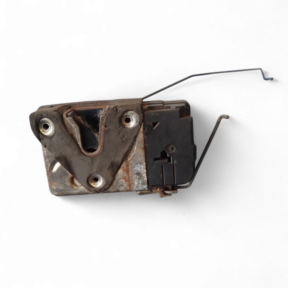 Fechadura Porta Dianteira Direita Peugeot 207 2009 A 2015