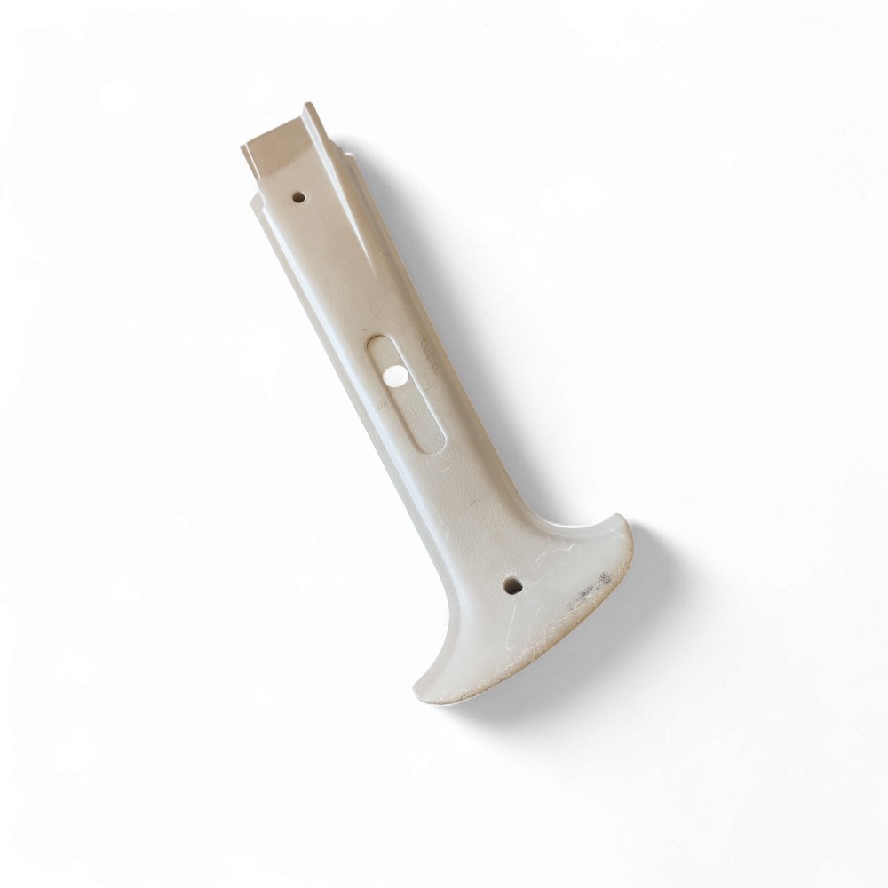 Moldura Acabamento Coluna Central Direita Corsa 2000