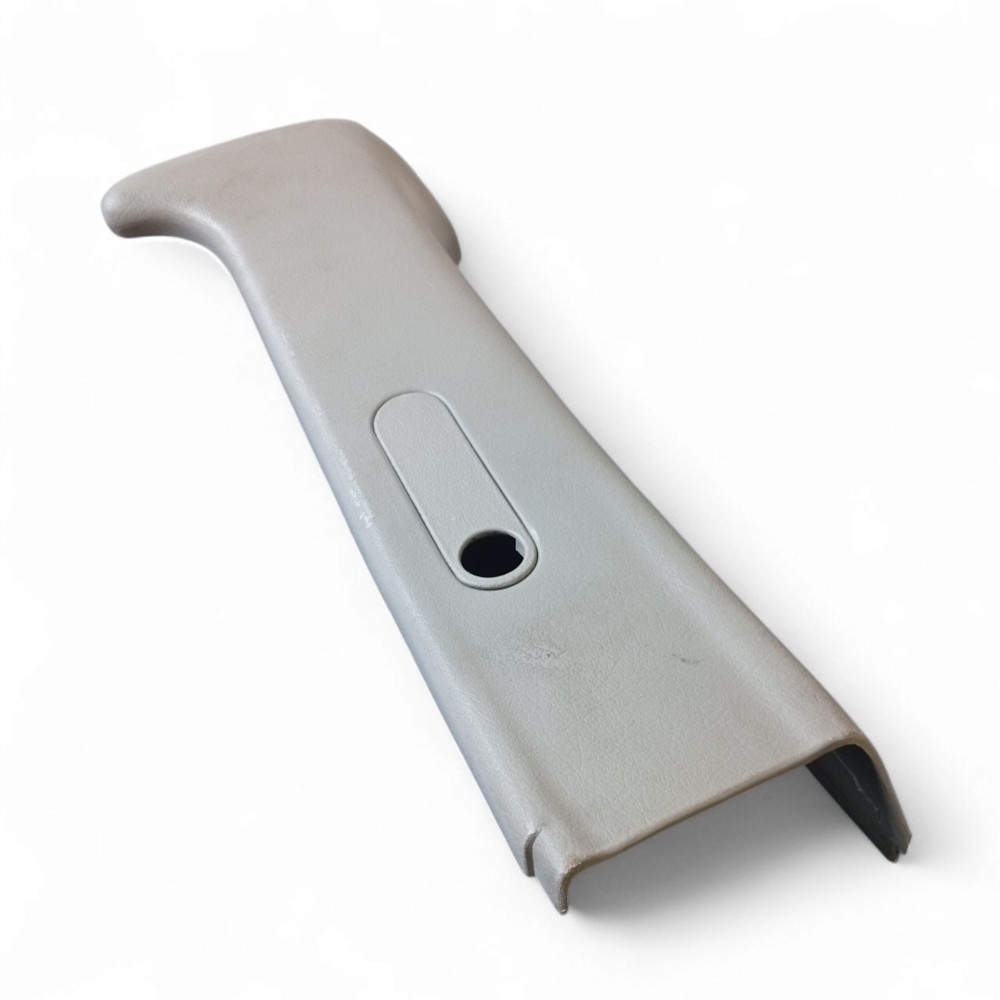 Acabamento Coluna Moldura Cinto G2 Direito C Gol 1994 A 1999