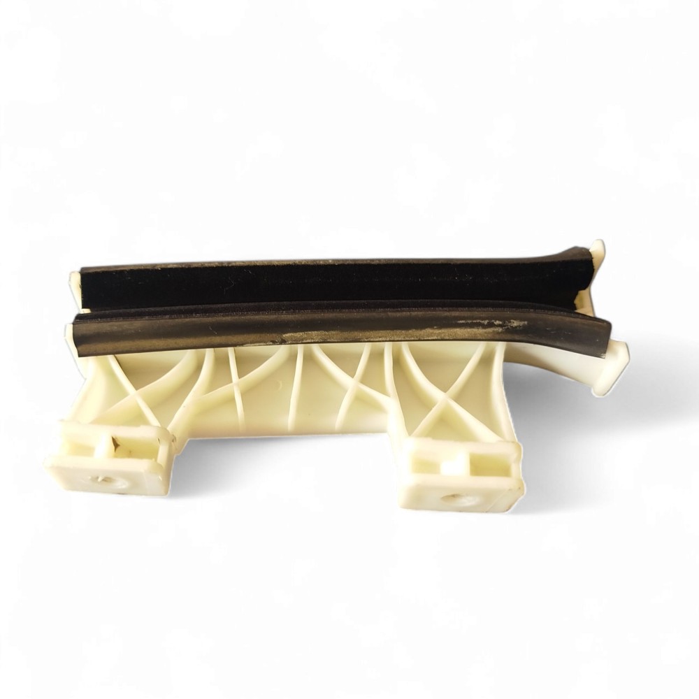 Guia Vidro Porta Dianteiro Direito Citroen C3 2008 A 2012